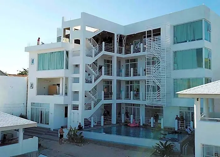 Sugarsea & Dive Shop Hotell 3*